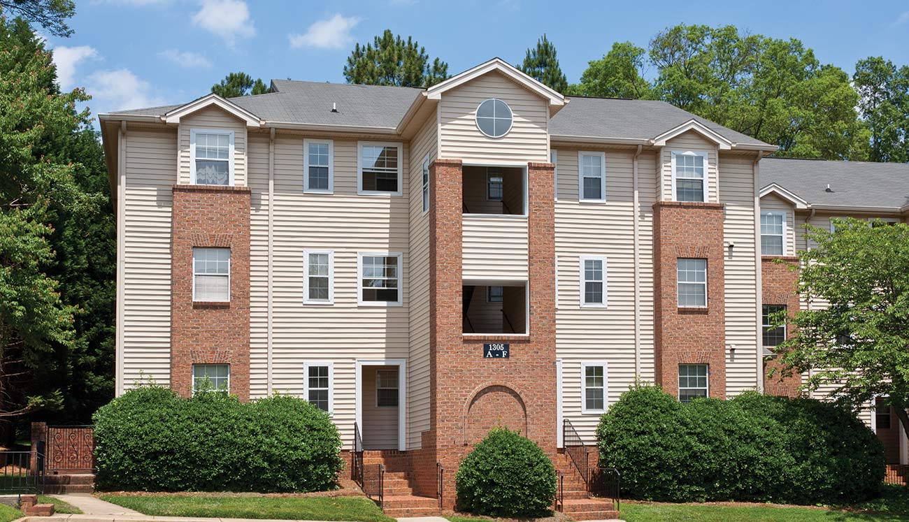 Salem Village Apartments in Charlotte, NC