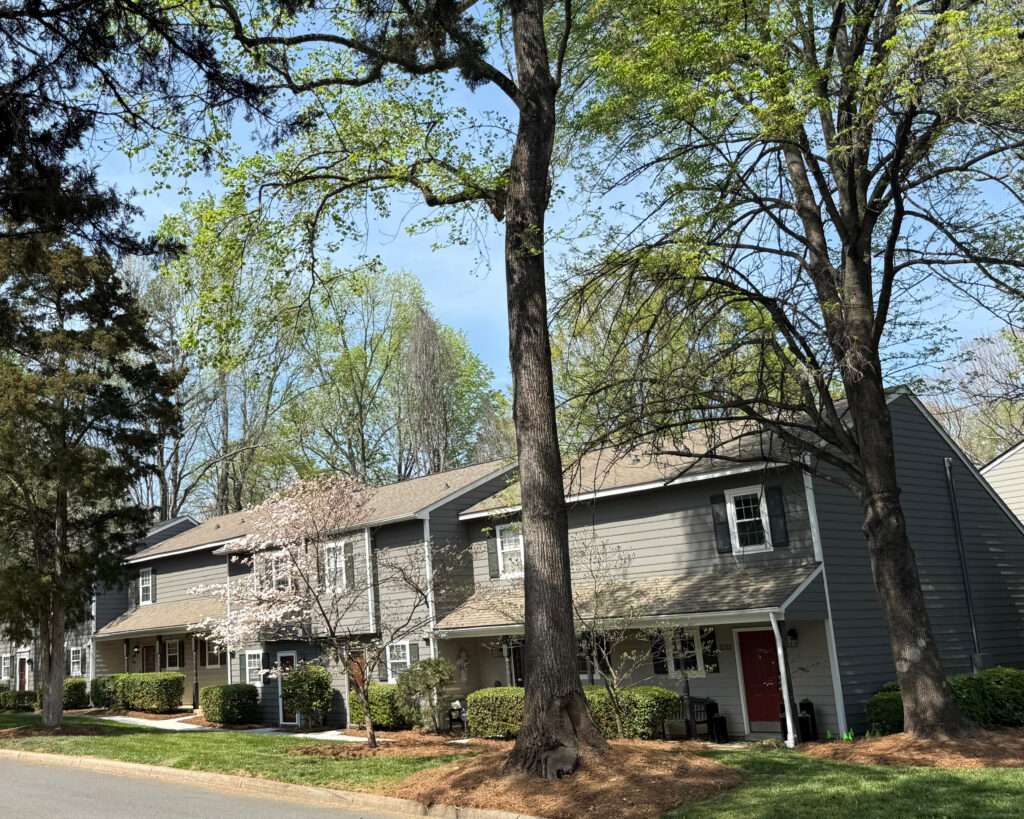 Heathstead, luxury apartment communities, superior craftsmanship, The Brinkley apartments, Sedgefield retail center, resort-style pool